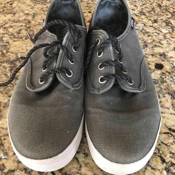 boys vans grey
